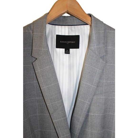 BANANA REPUBLIC *Like New* 2-Piece Tailored Pant Suit in Gray Geometric (Large) - Picture 11 of 14